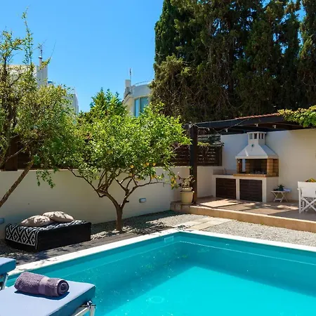 Vasiliki יאליסוס